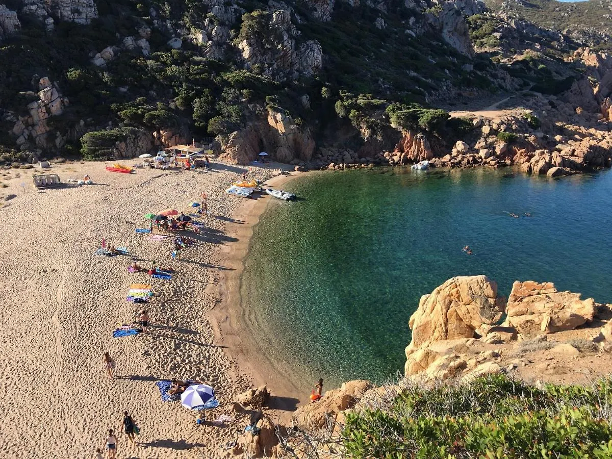 Affittimoderni Isola Rossa Cala Serena - Pase02 Cascabraga 0*,  Italia